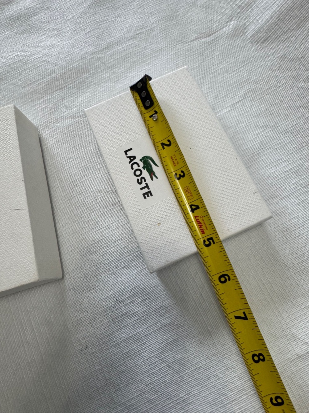 Lacoste White and Green Jewelry/Accessory Boxes watch and wallet - Picture 4 of 5